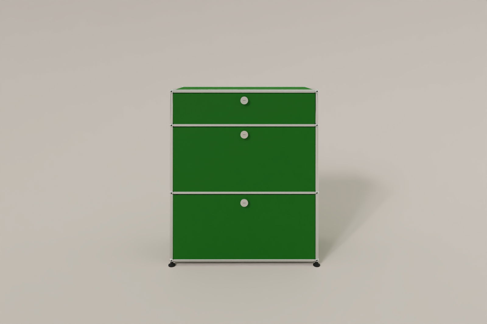 USM Haller Highboard mit zwei Klapptüren, je einem Zwischenboden und einer Schublade